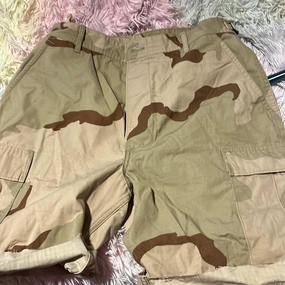 army cargo jorts